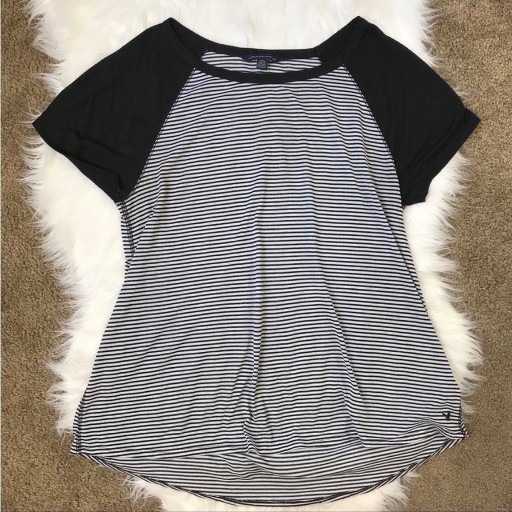 🌻3/$20 American Eagle Black and White Stripe A-line Tee Shirt, Size M